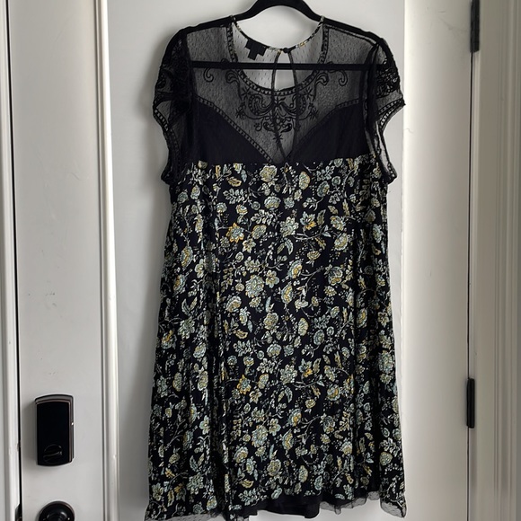 Torrid dress, plus size 2. Tub 1. - Picture 5 of 11